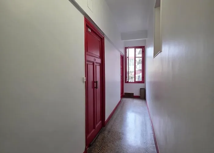 Refait à Neuf - Gare 200 M *