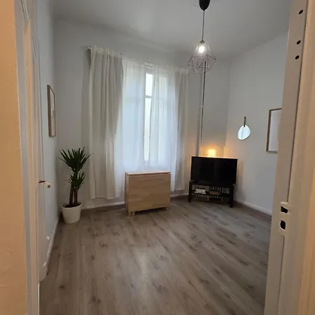 Refait à Neuf - Gare 200 M *